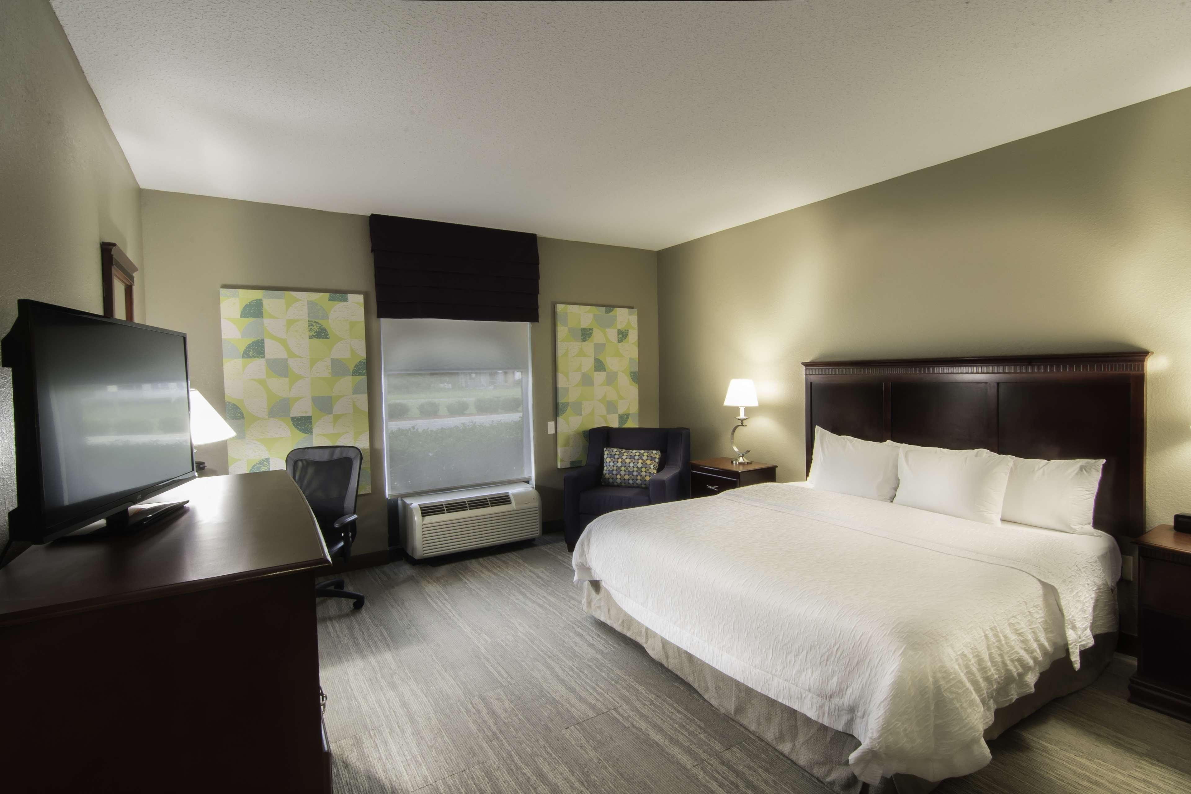 Hampton Inn Kingsland Buitenkant foto
