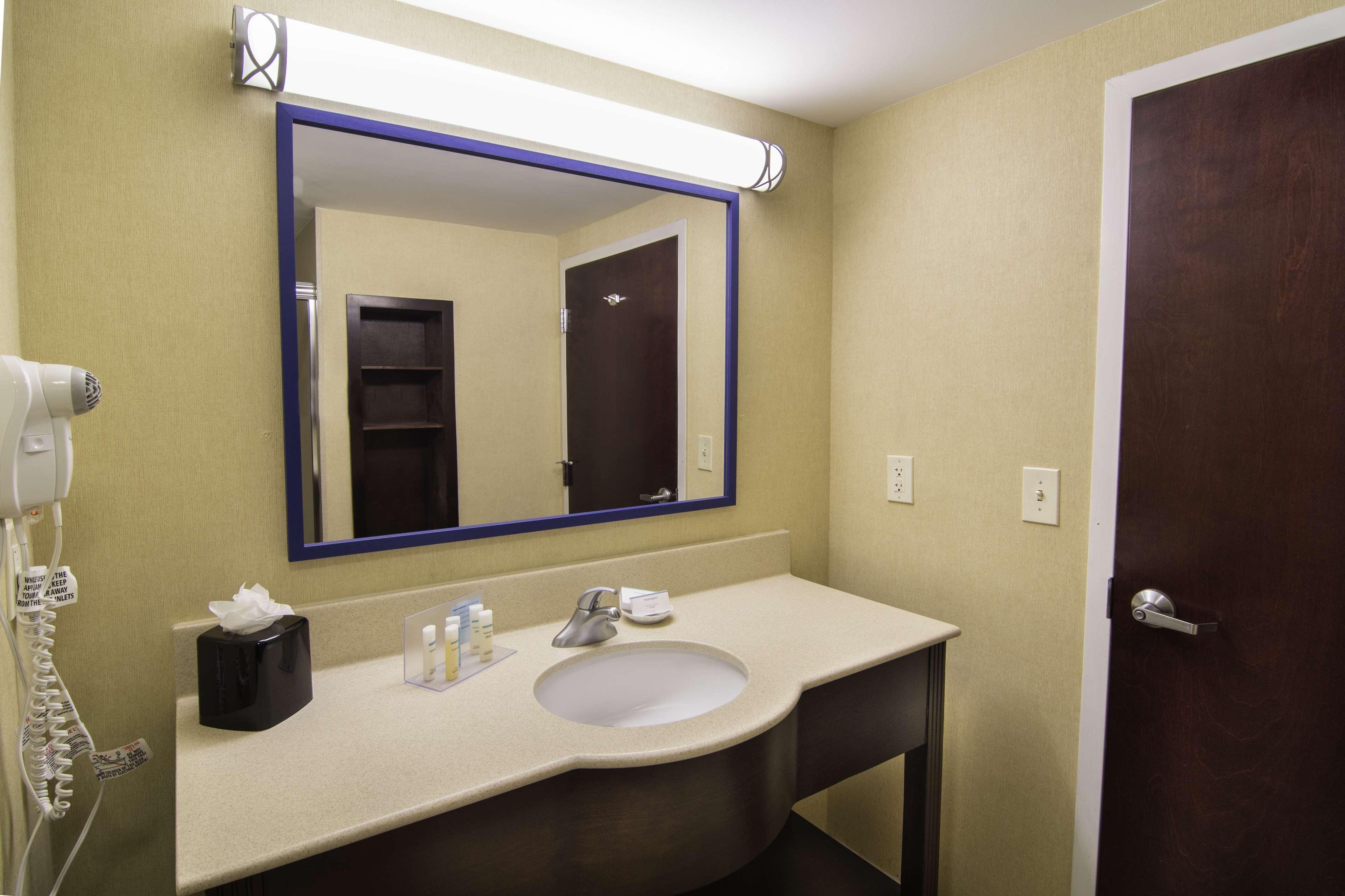 Hampton Inn Kingsland Buitenkant foto
