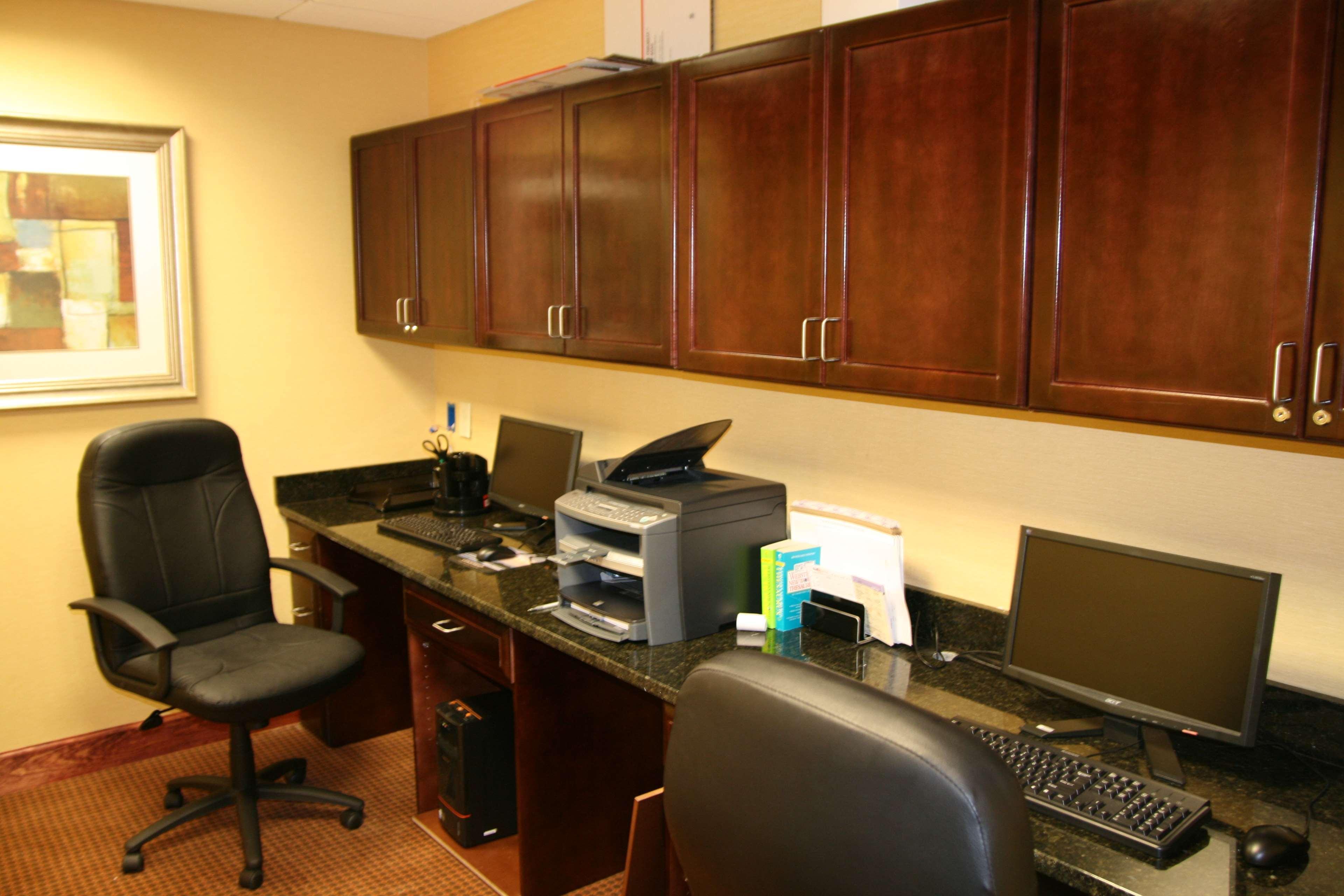 Hampton Inn Kingsland Buitenkant foto