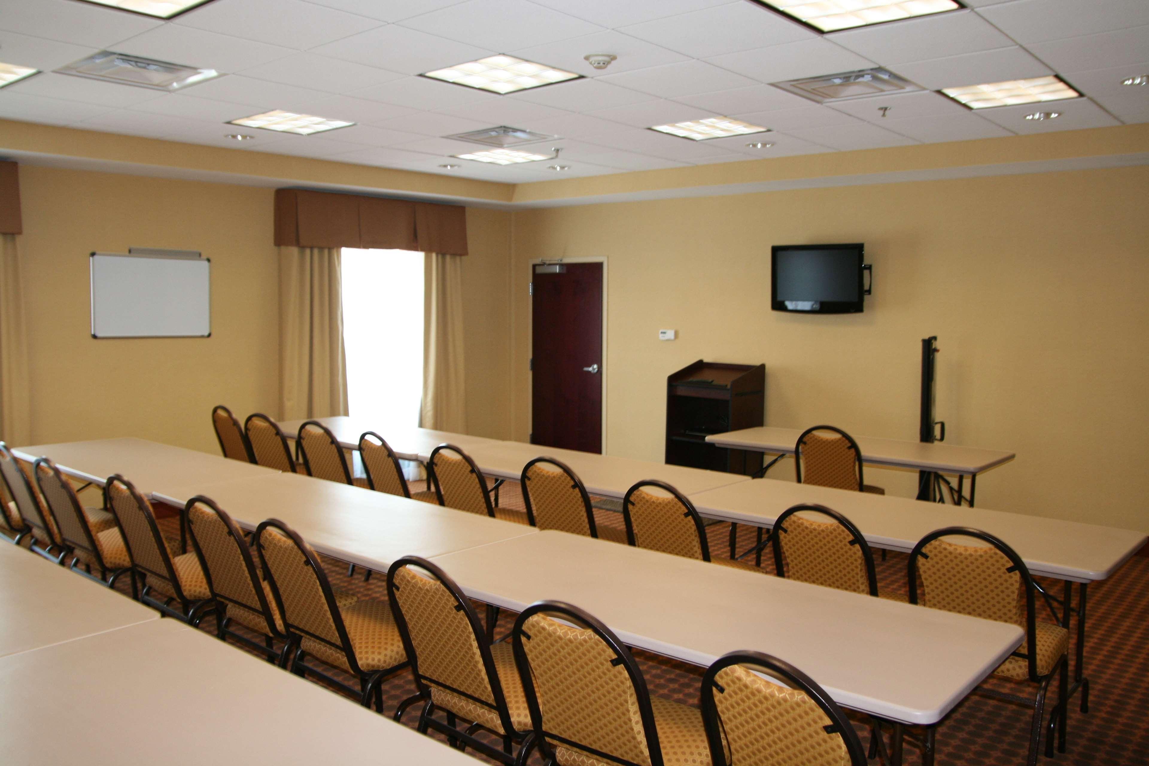 Hampton Inn Kingsland Buitenkant foto