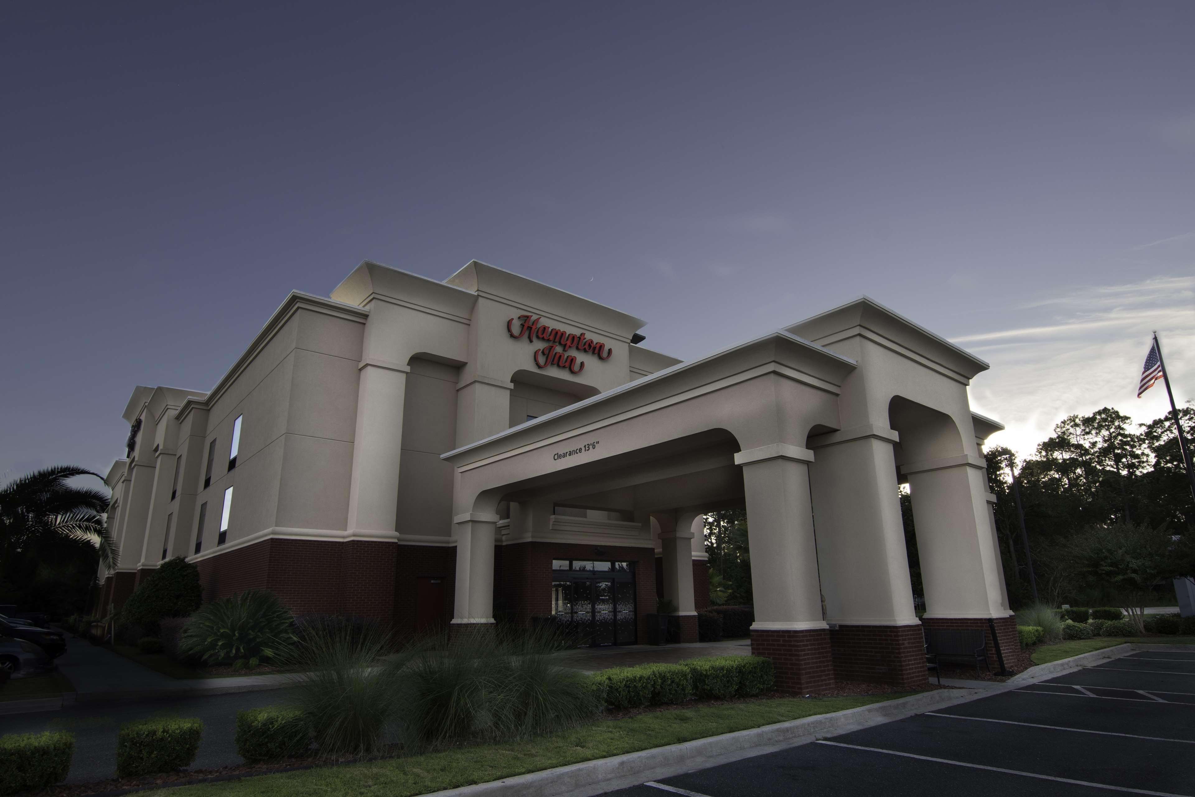 Hampton Inn Kingsland Buitenkant foto