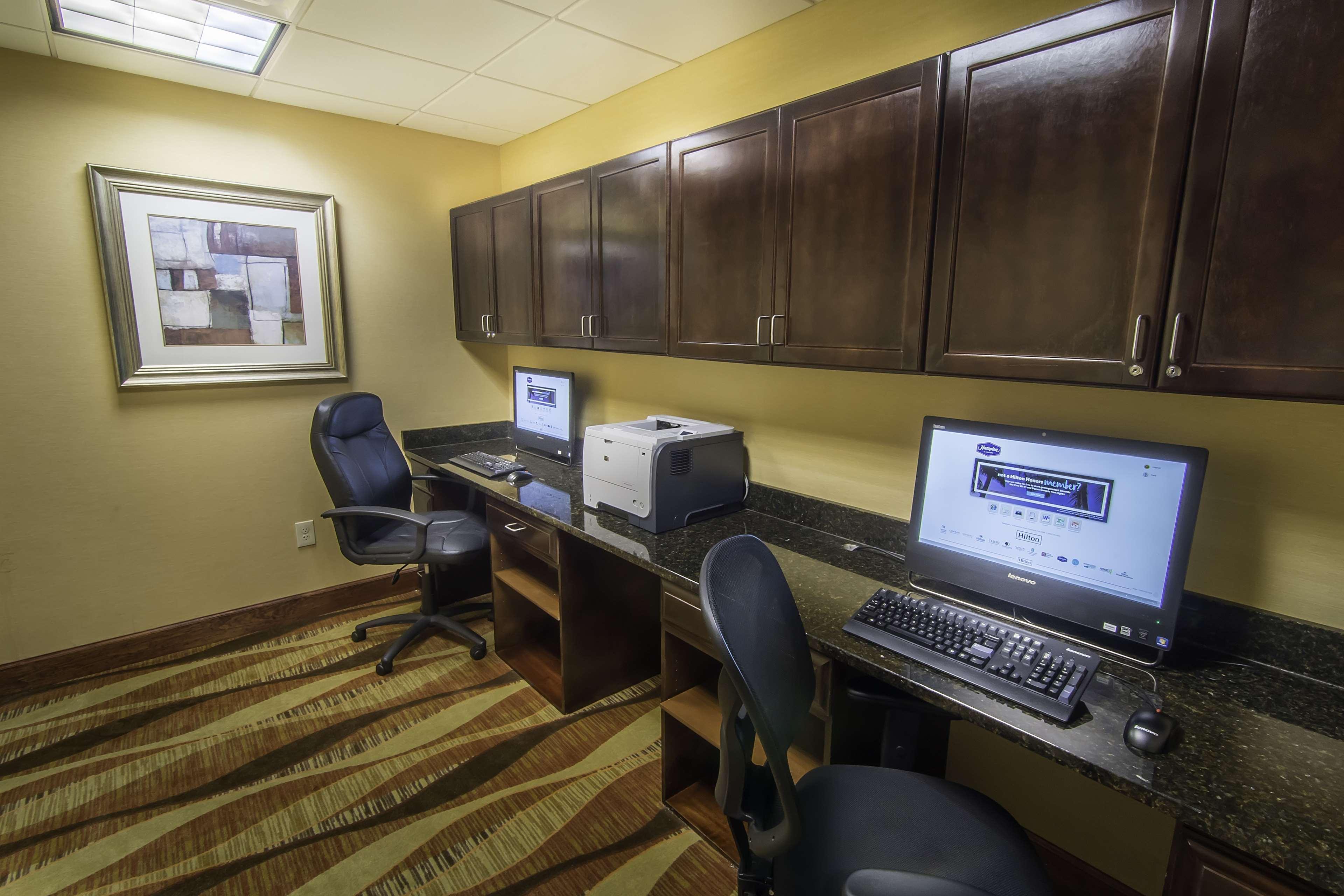 Hampton Inn Kingsland Buitenkant foto